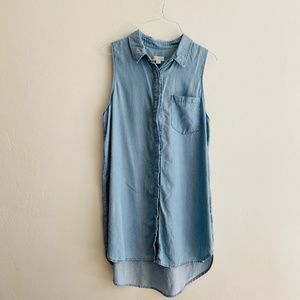 Hinge Wash Sleeveless Chambray Tunic
